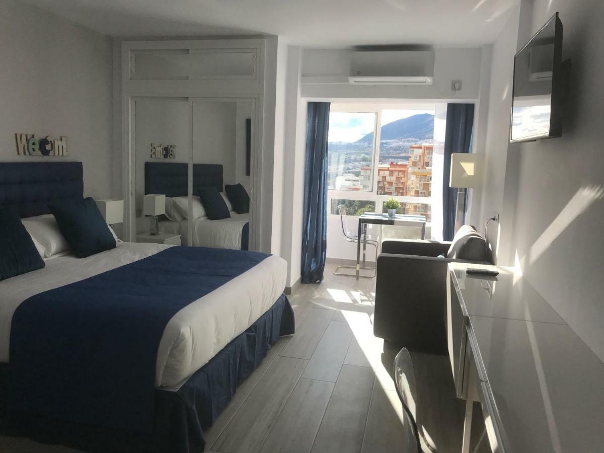 Honeymoon Apartments เบนัลมาเดนา ภายนอก รูปภาพ